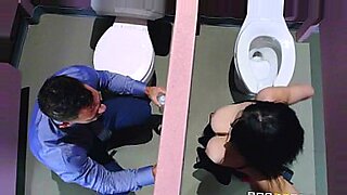 leah gotti bathroom fuck